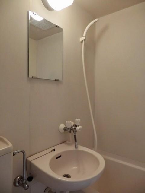 ハイネスプラザ新宿5の物件内観写真