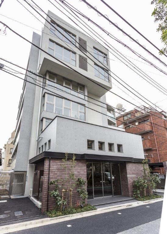 プラウドフラット中落合の物件外観写真