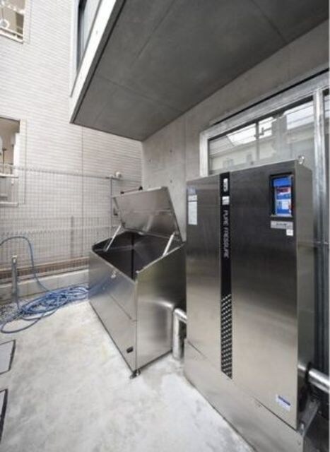 スクエアコート早稲田の物件内観写真