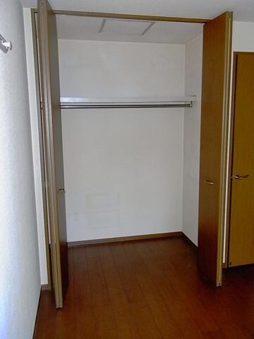 フラッツ西落合の物件内観写真