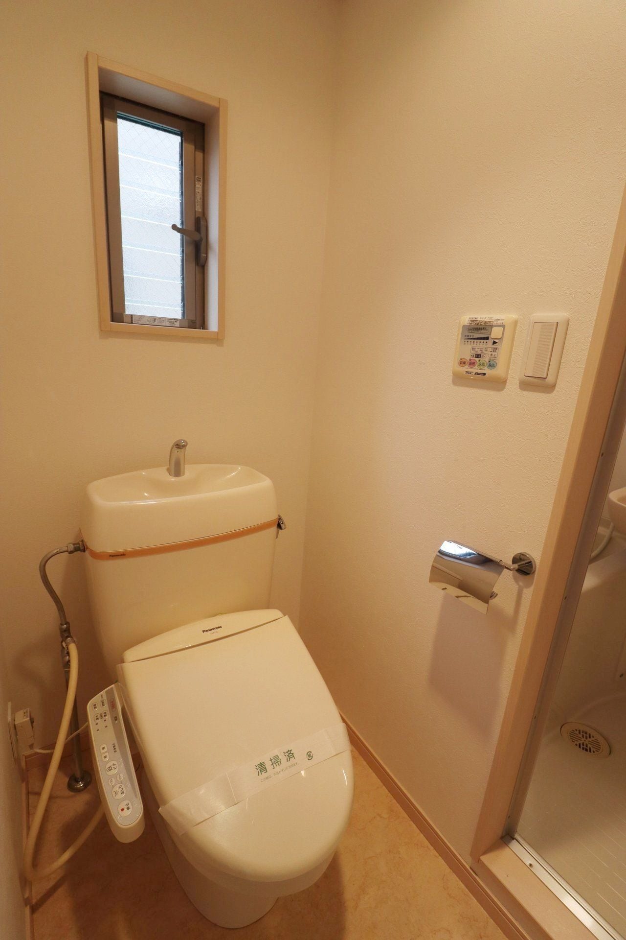 シャイニーソフト高円寺の物件内観写真