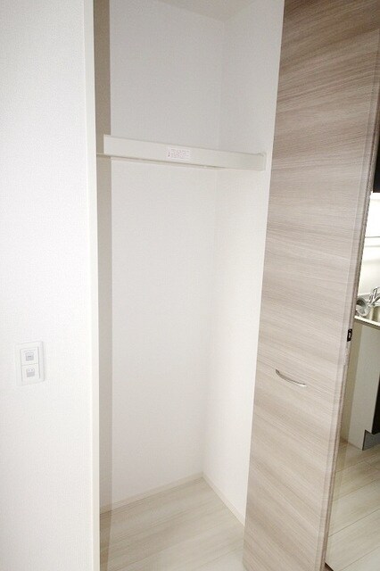 ロイジェント高島平の物件内観写真