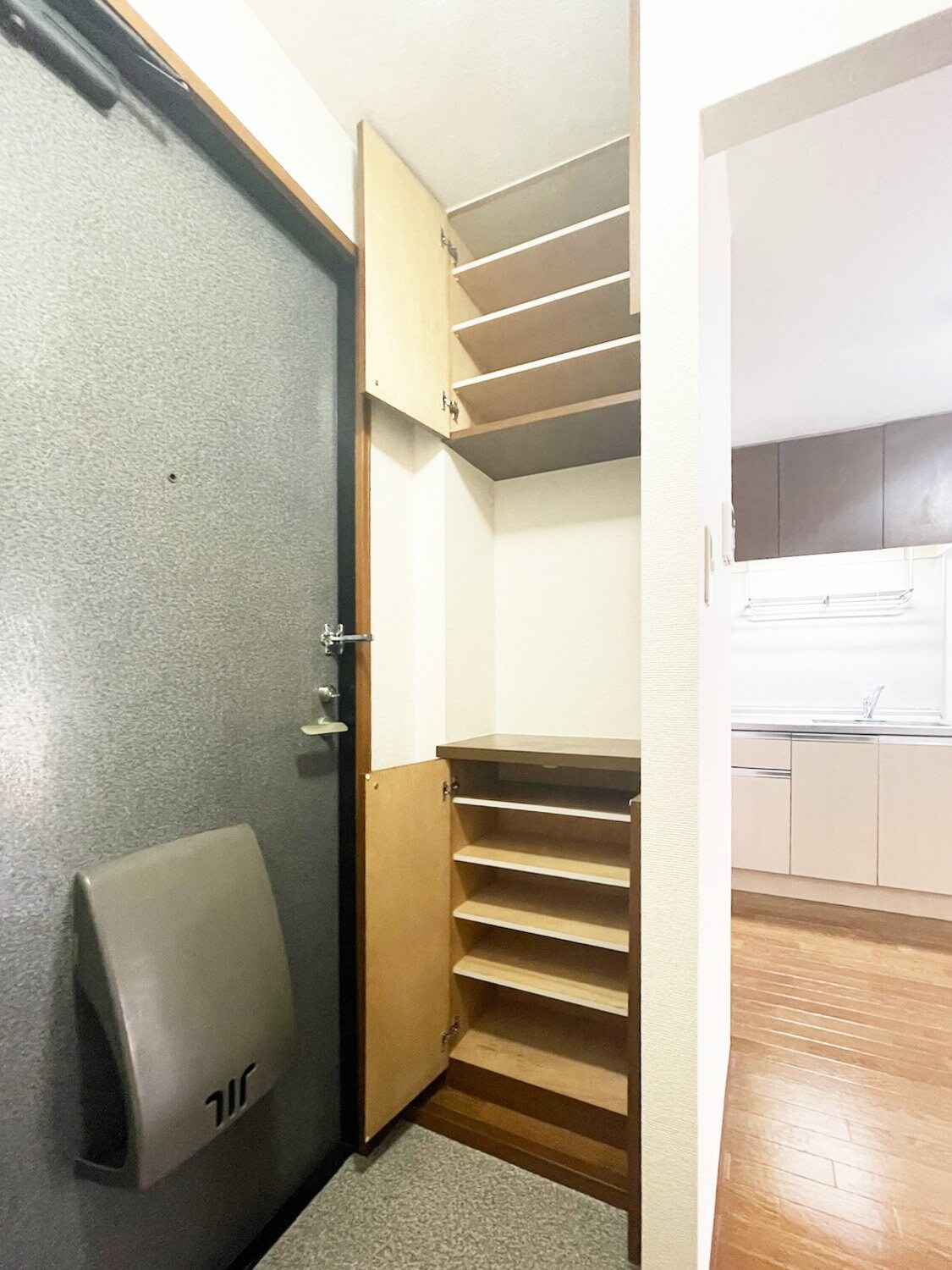 アーバインサギノミヤの物件内観写真