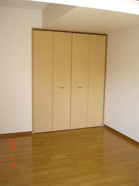 ゼフィルスB棟の物件内観写真