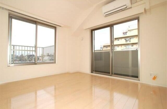 ステージファースト新中野の物件内観写真