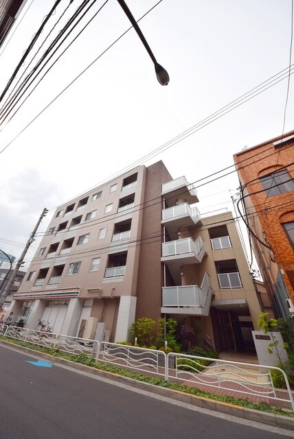 メゾン・ド・ソレイユの物件外観写真