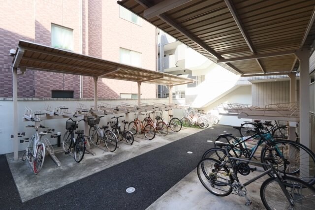 プレール・ドゥーク東中野の物件内観写真