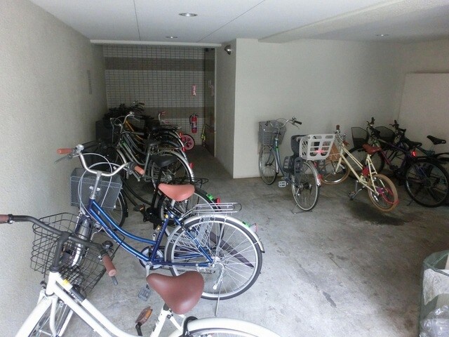 クレッセント中野富士見町の物件内観写真