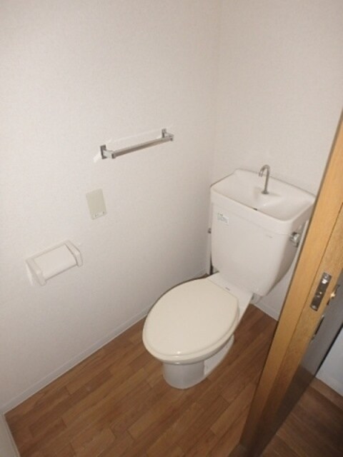 桜山ハイツの物件内観写真