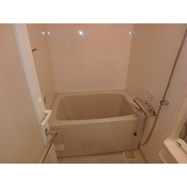 ファーストリアルタワー新宿の物件内観写真