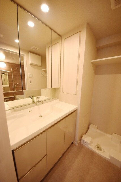 ドゥーエ南千住の物件内観写真