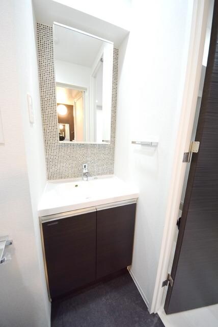 ジーベック東日暮里ノースの物件内観写真