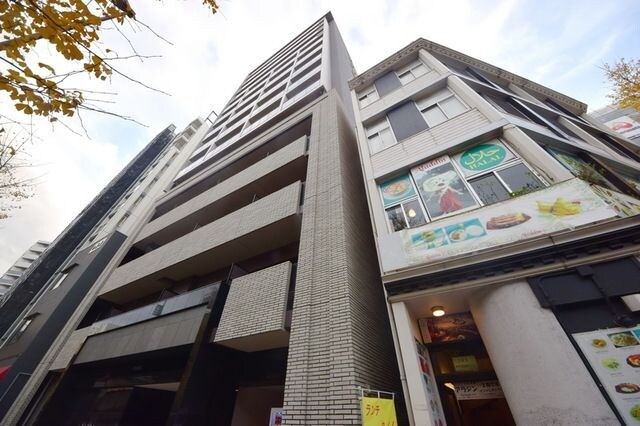 PEAKS神田の物件内観写真