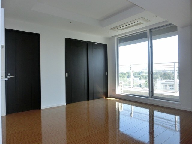 エアライズタワーの物件内観写真