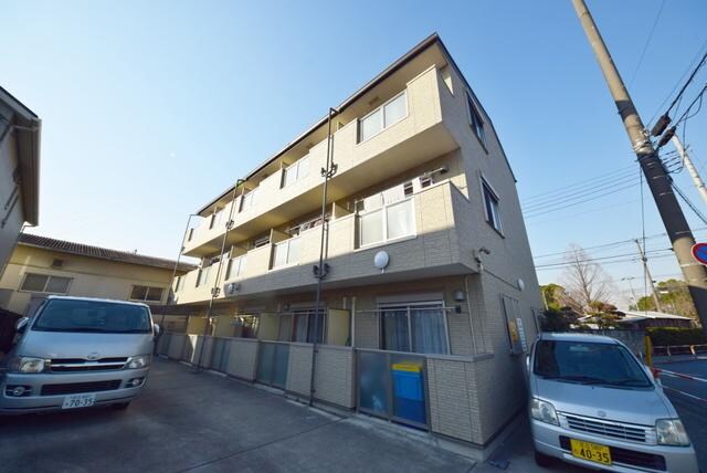 ロイヤルメゾンの物件外観写真