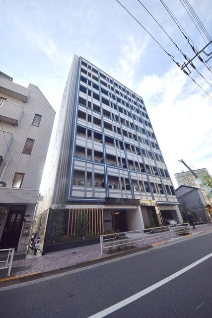 コンフォリア台東根岸の物件外観写真