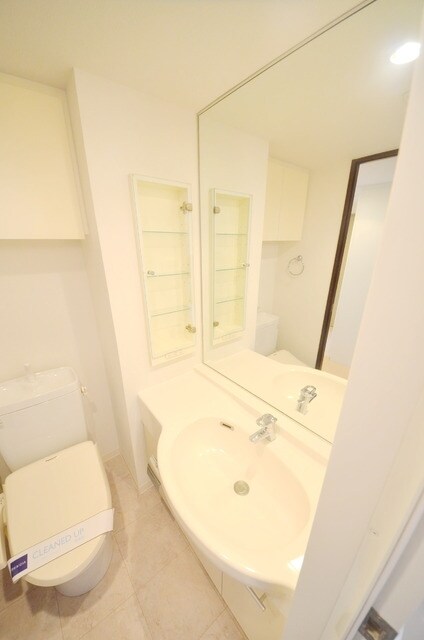 レジディア神田岩本町の物件内観写真