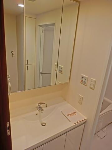 カスタリア荒川の物件内観写真