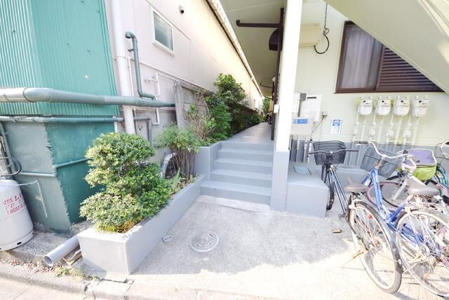 パルデンス山内の物件内観写真