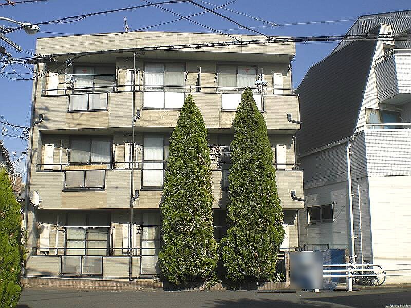 レオパレスミヨシの物件外観写真