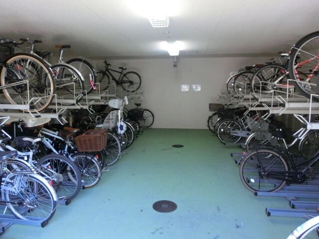 ロイヤルKJの物件内観写真