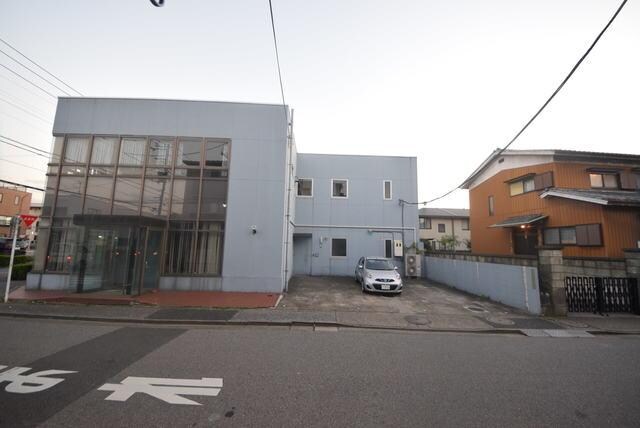 Jean Filliouxの物件内観写真