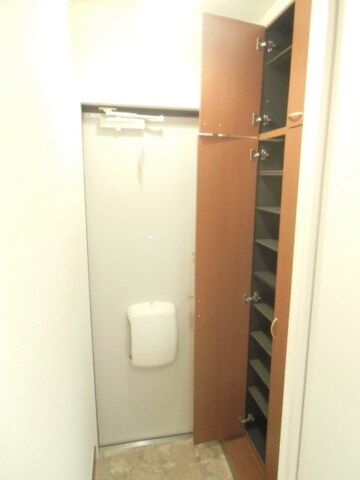 センターハウス A棟の物件内観写真