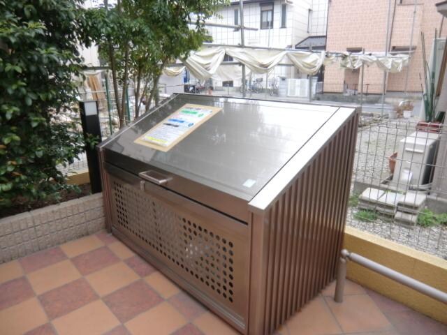 アーバングレース参番館の物件内観写真