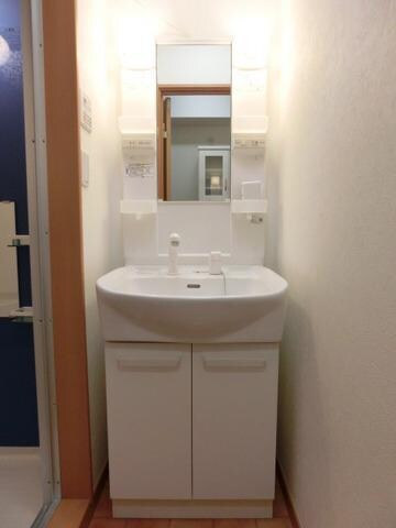 アーバングレース参番館の物件内観写真