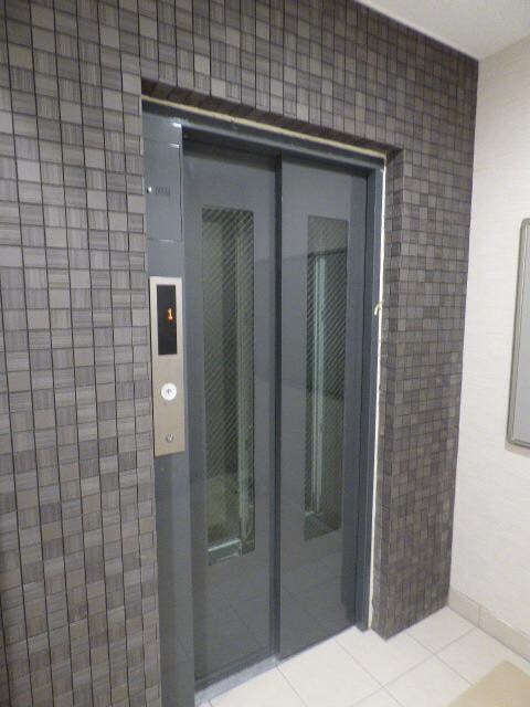 リヴェールタワー綾瀬の物件内観写真