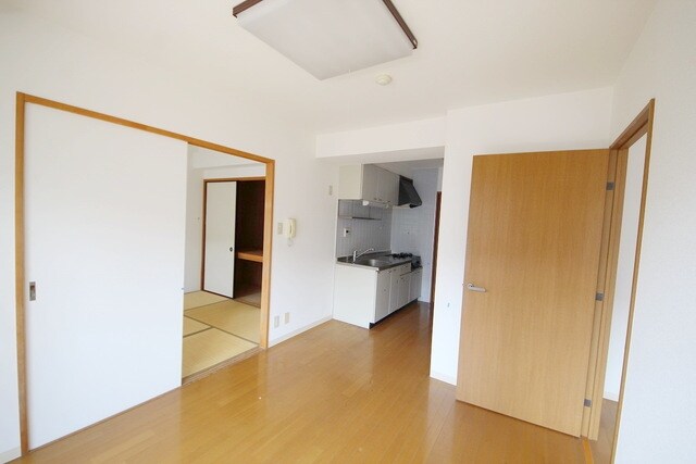 すずらん館の物件内観写真