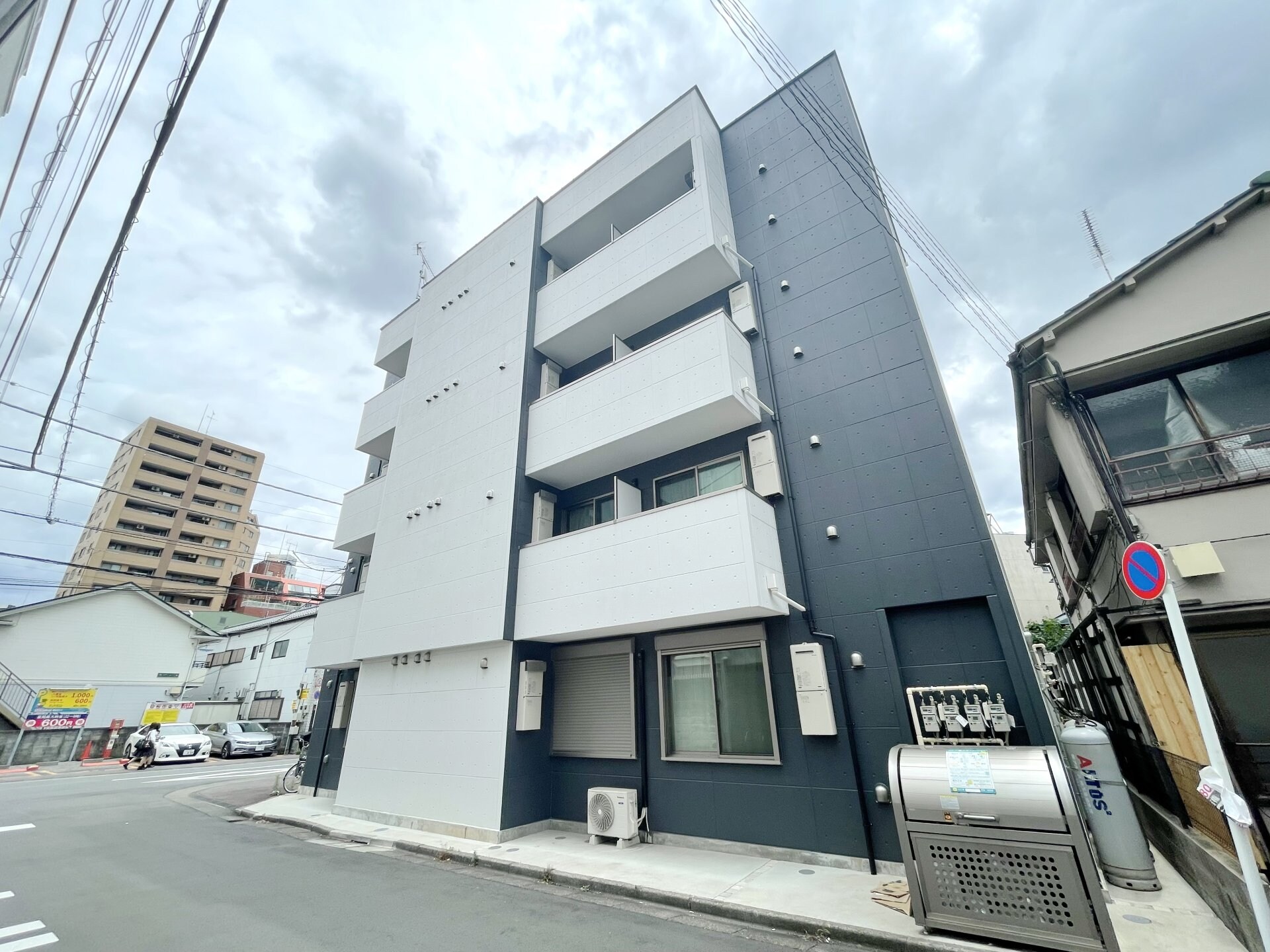 グランクオール西川口の物件外観写真