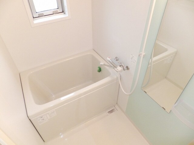 ジュネス桜田の物件内観写真