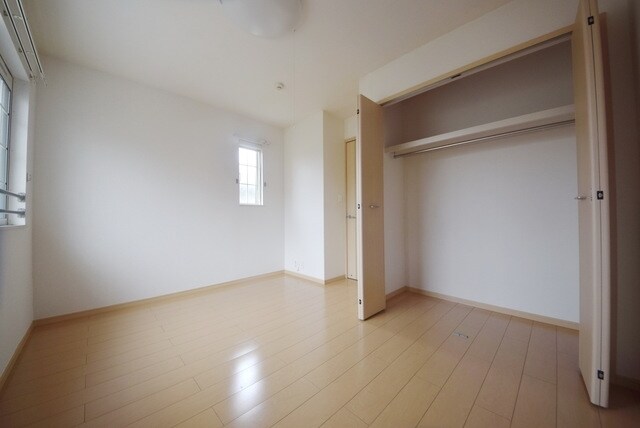 プリミエールコートIIの物件内観写真