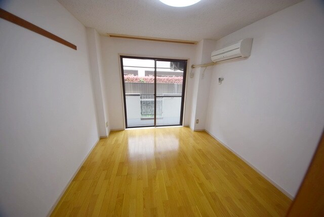 ツイン・アーバン21の物件内観写真