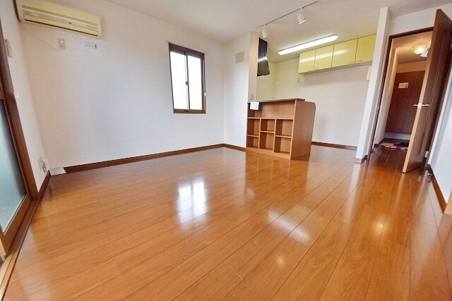 リリー坂下Bの物件内観写真