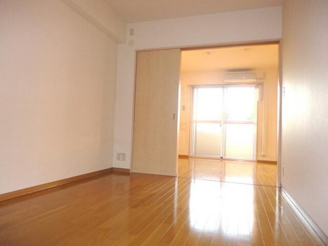 グラン・エスプリの物件内観写真