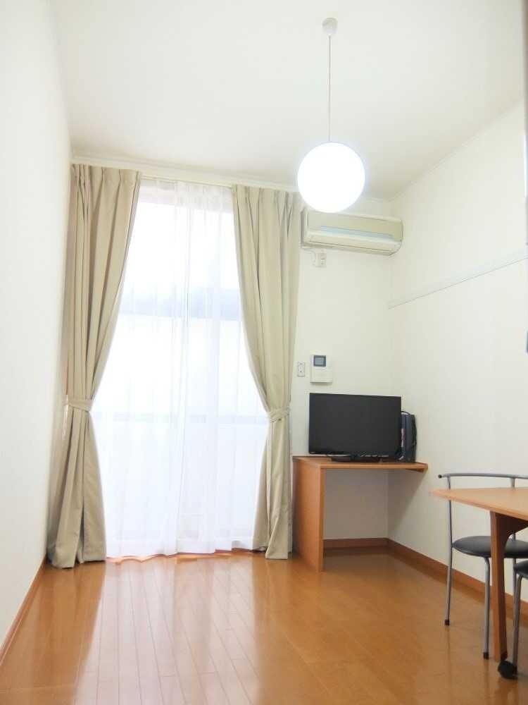 レオパレスシャーペルサンの物件内観写真