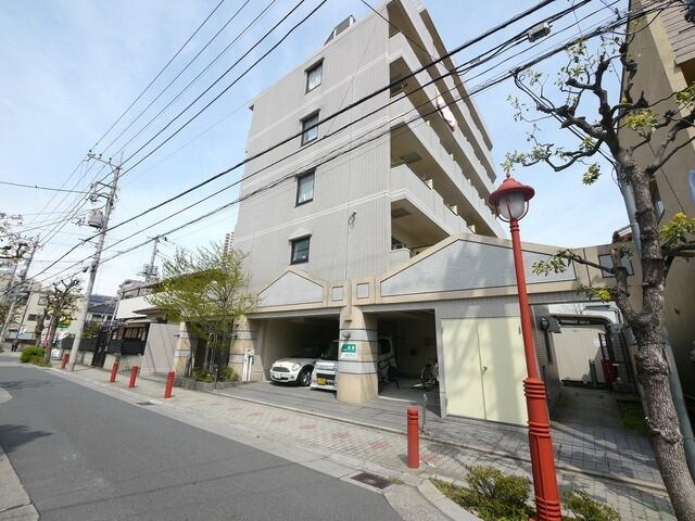 ウインザーパレス川口の物件外観写真