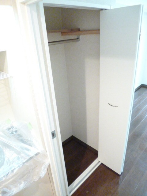 エストタウンWarabiの物件内観写真