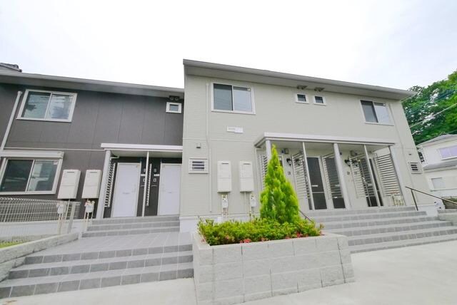 シームリーの物件外観写真