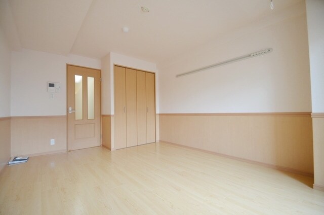 ウィスタリアの物件内観写真