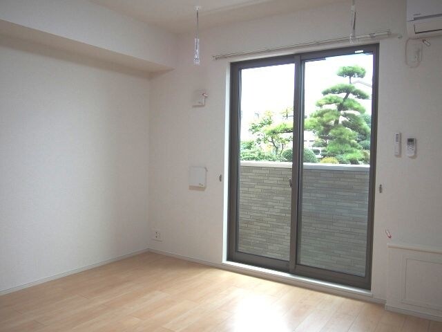 パルテール2の物件内観写真