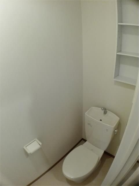 ノーブルコートの物件内観写真