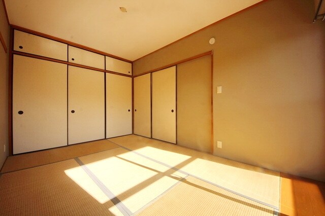 コーポレート中央林間2号棟の物件内観写真