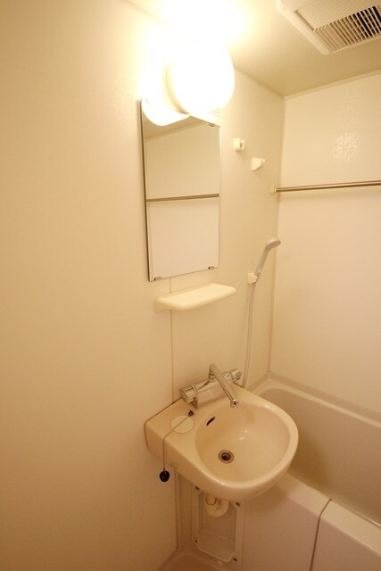 レオパレスひなたの物件内観写真