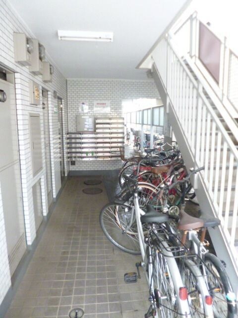 コスモヒロ南台の物件内観写真