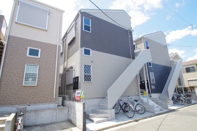 リッツ北里の物件外観写真