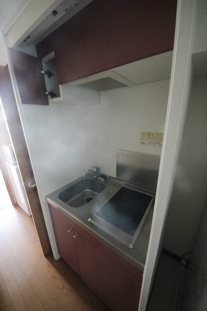 レオパレスレコルテ松ヶ枝の物件内観写真