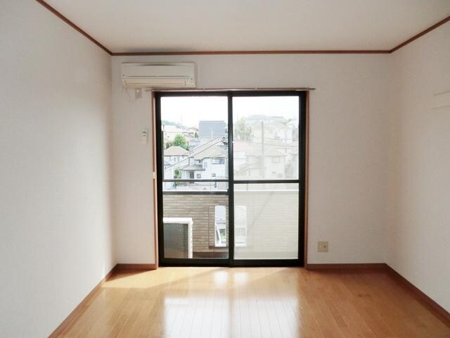 クラージュリヴの物件内観写真